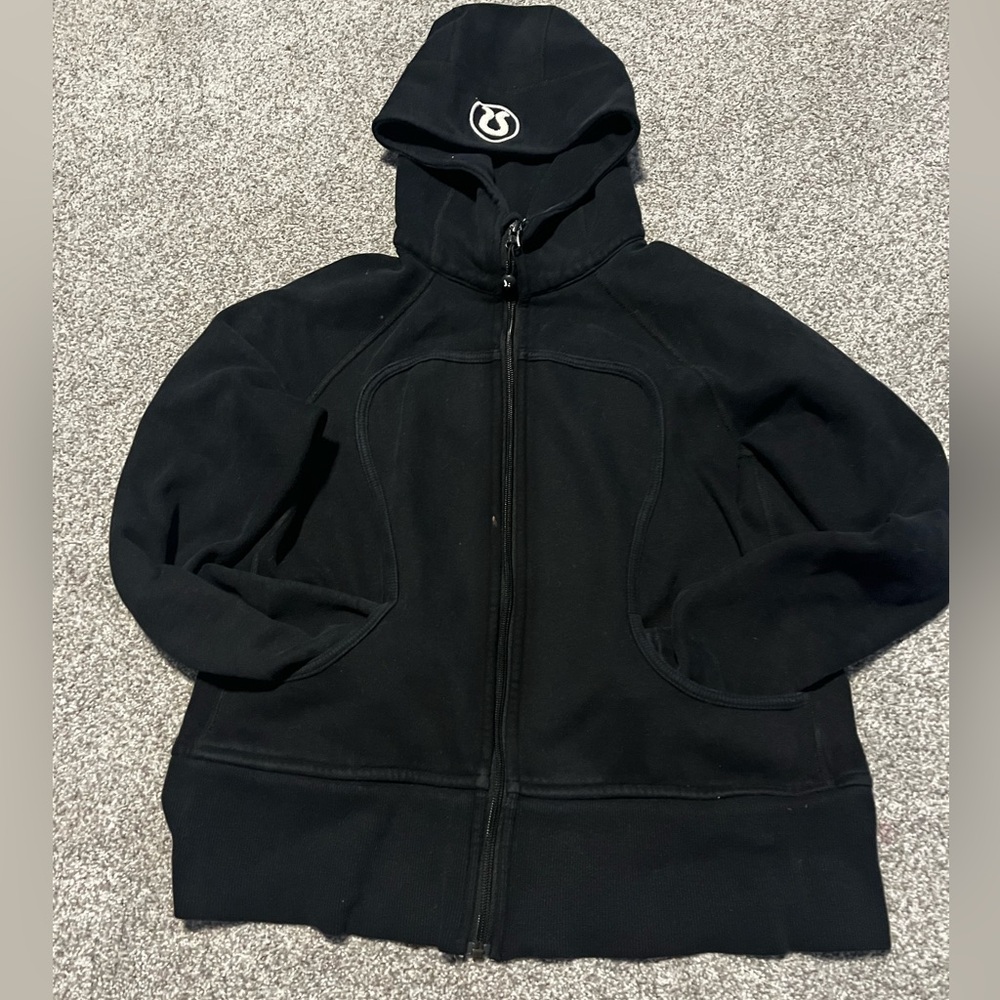 Cute Black & white Lululemon jacket size 10